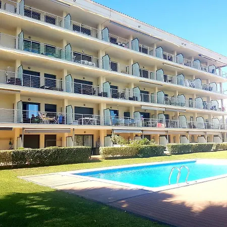 Beautiful 75m2 With View At The Beach, Pool, Parking Apartment